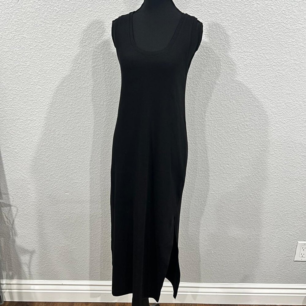 Sleeveless Black Ribbed Tank